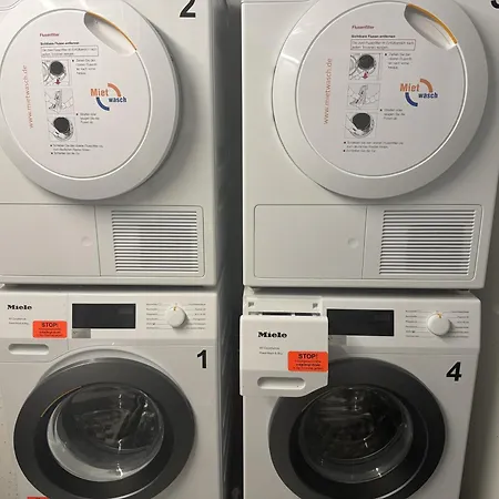 Baechle, Sehr Zentral Apartamento *